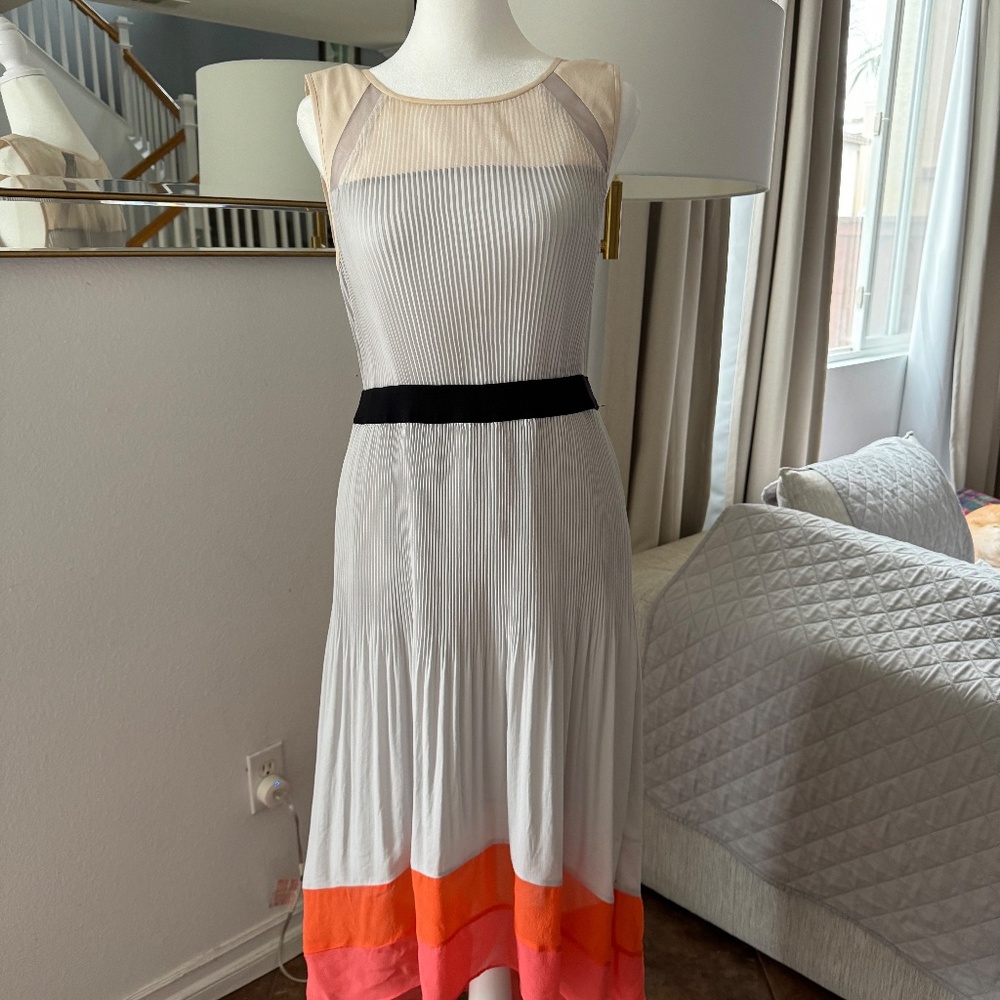 BCBGMAXAZRIA BCBG alicia colour block pleated hi low dress SIZE: MEDIUM